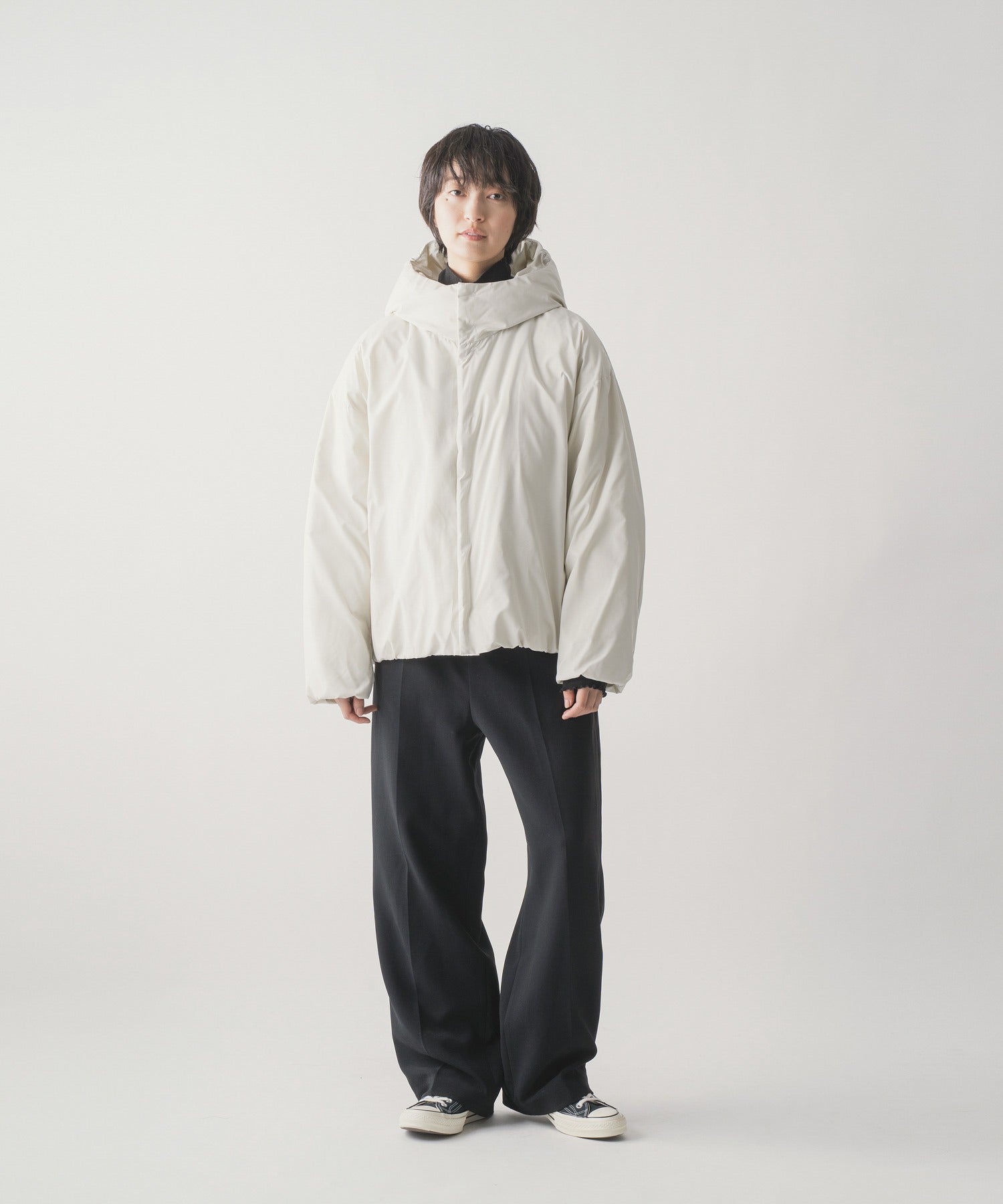HIDDEN SNAP HOODED DOWN JACKET / FEW24WJK5232