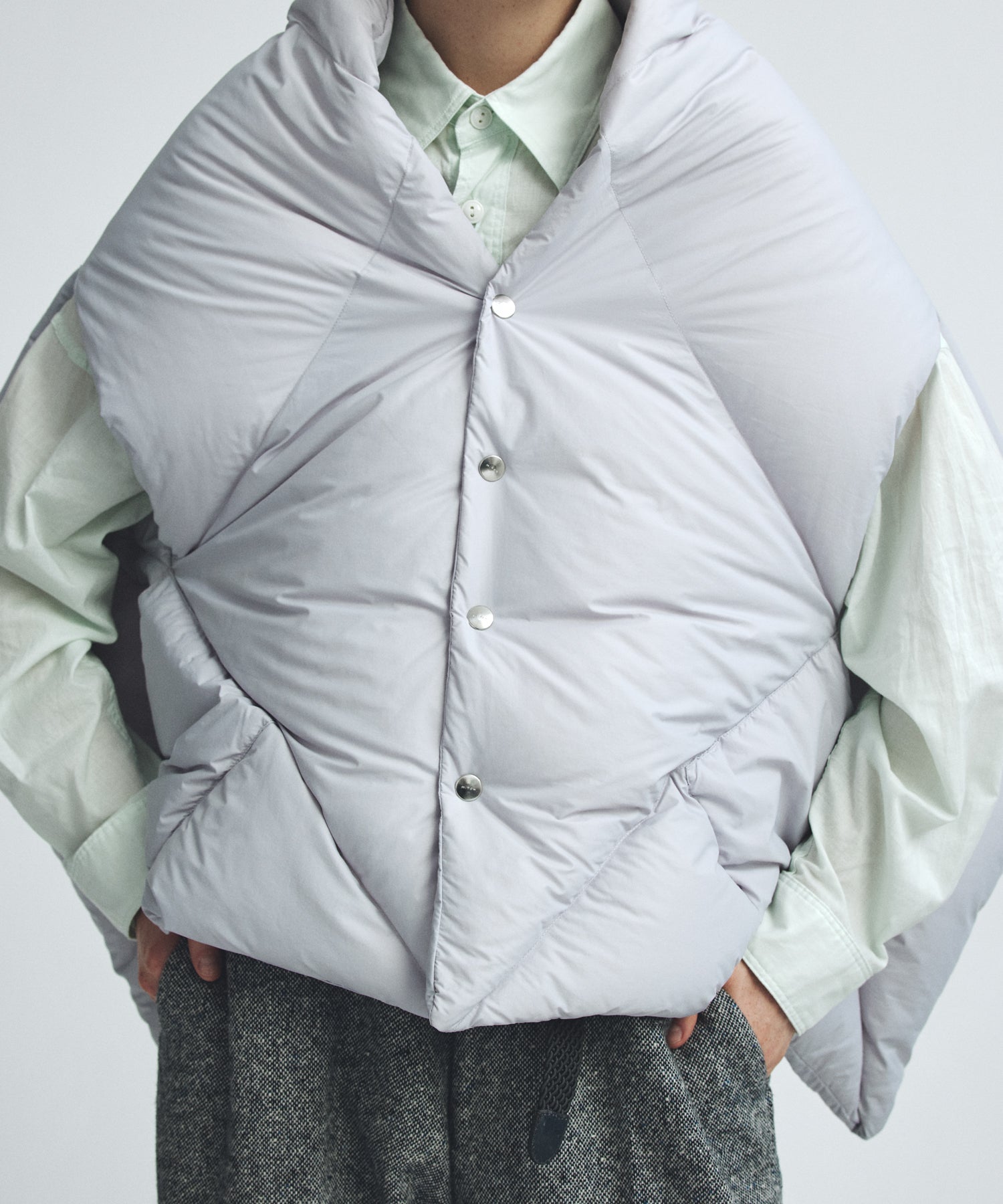 REVERSIBLE DOWN CAPE / FEW25WAC5349 – miffew