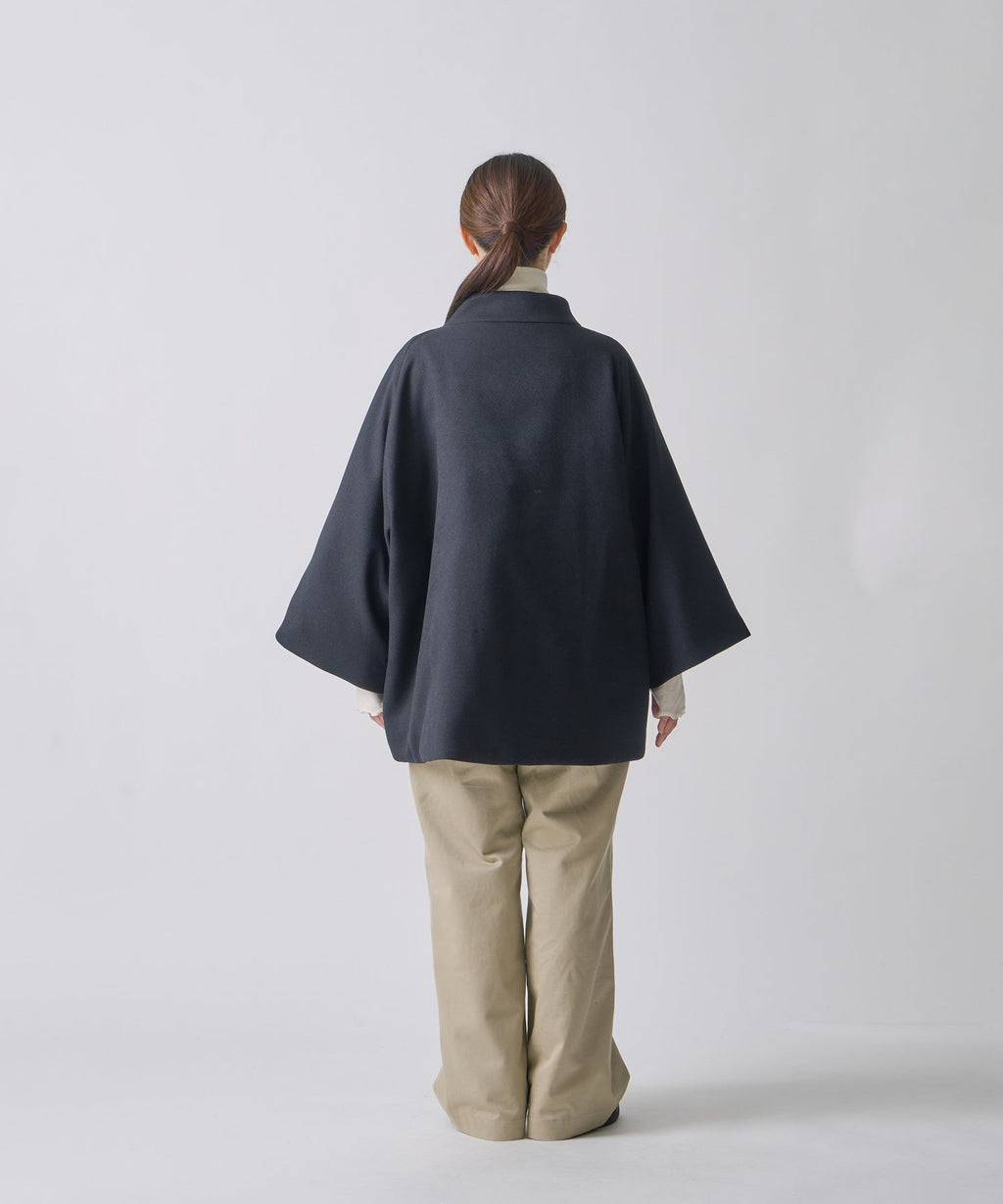 CAPE DOWN COAT / FEW25WJK5342
