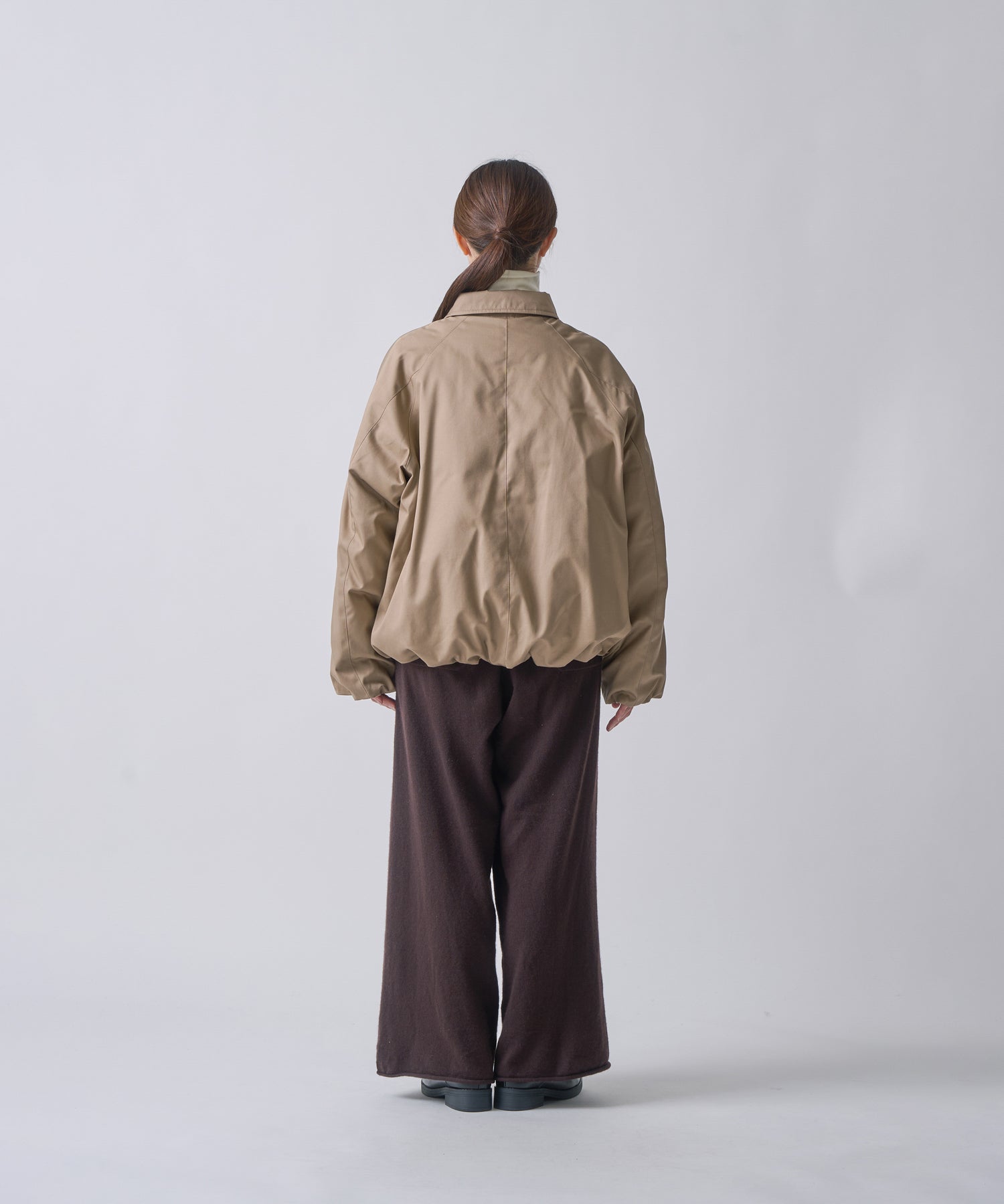 WIDE SQUARE ZIP UP DOWN JACKET / FEW25WJK5345
