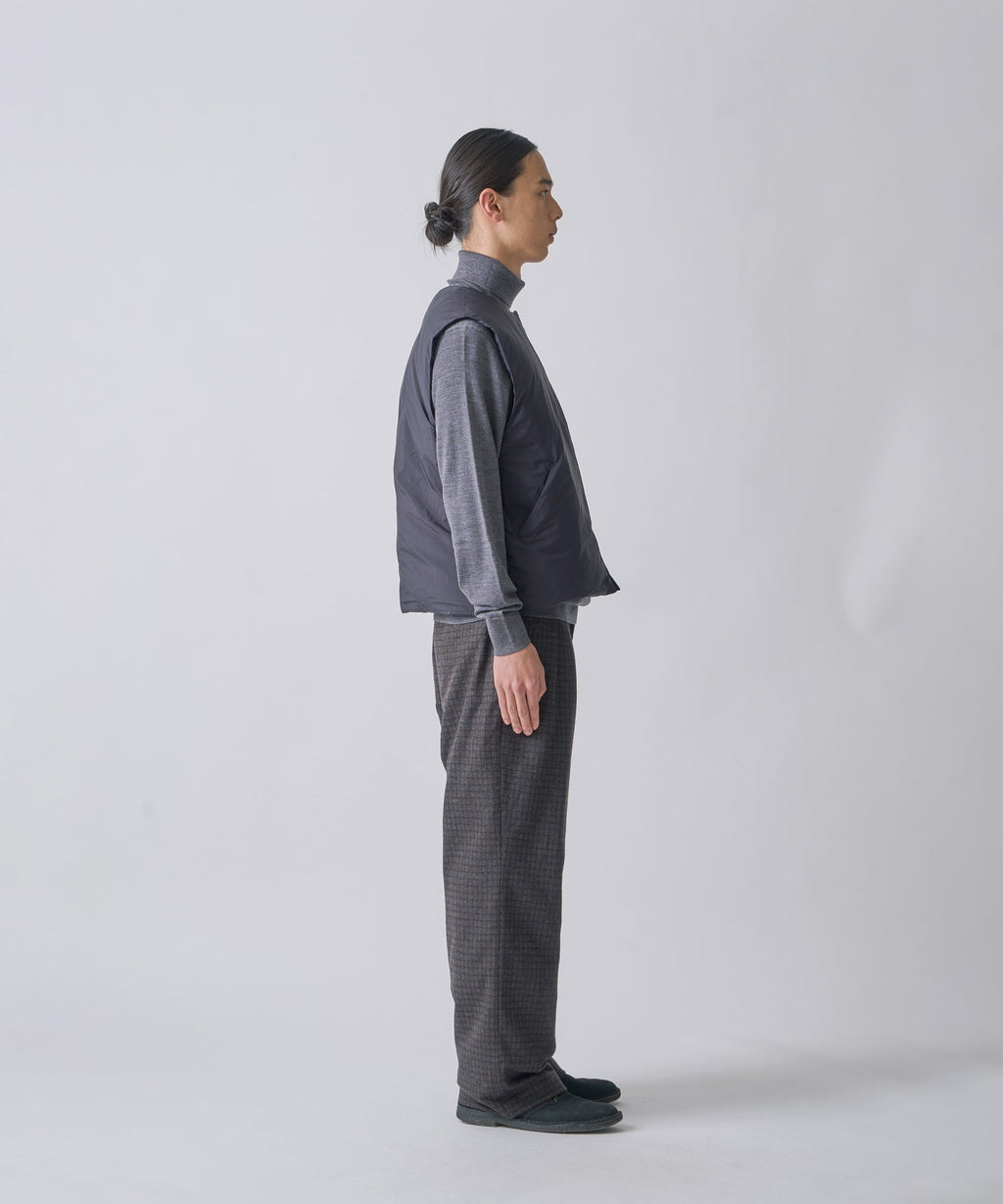 COLLARLESS DOWN VEST / FEW25WJK5351