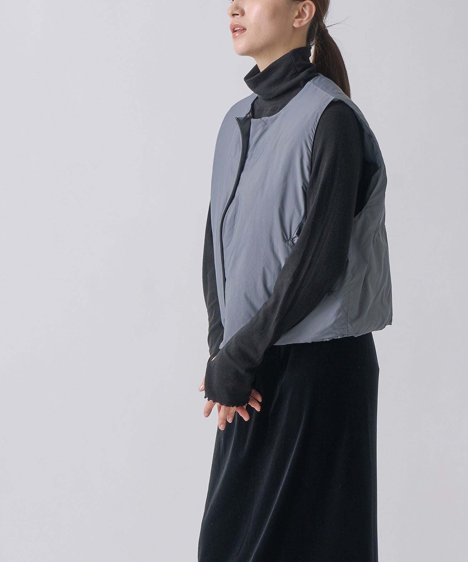 COLLARLESS DOWN VEST / FEW25WJK5351