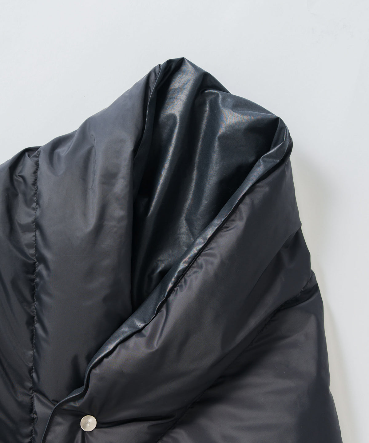 REVERSIBLE DOWN CAPE/FEW26WAC5470