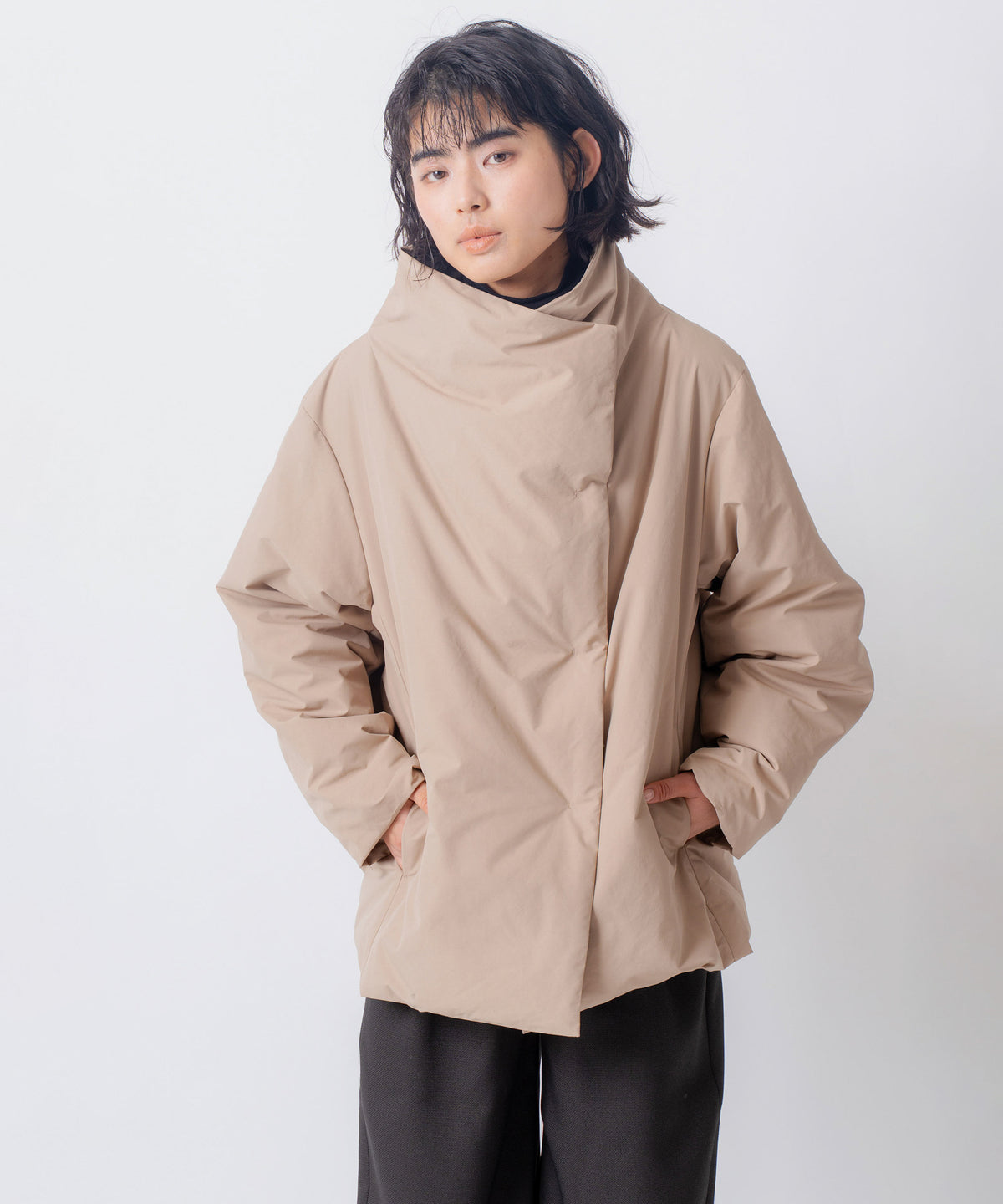SQUARE MIDDLE DOWN COAT/FEW26WJK5465
