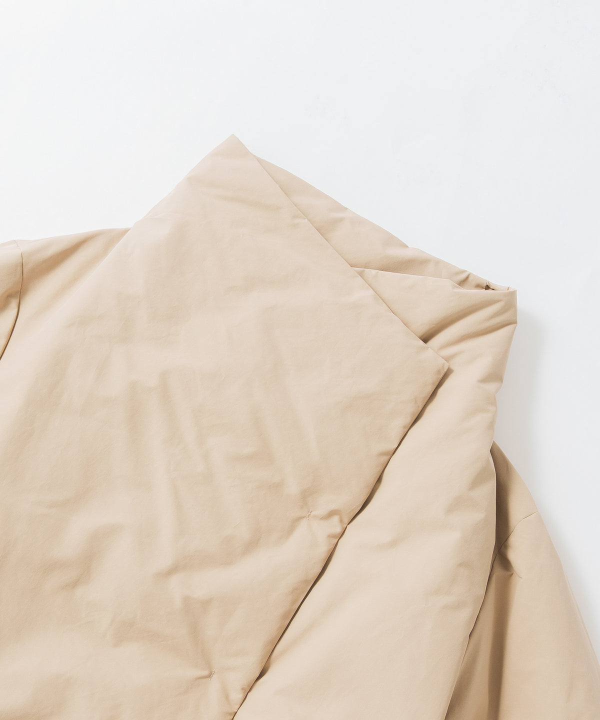 SQUARE MIDDLE DOWN COAT/FEW26WJK5465