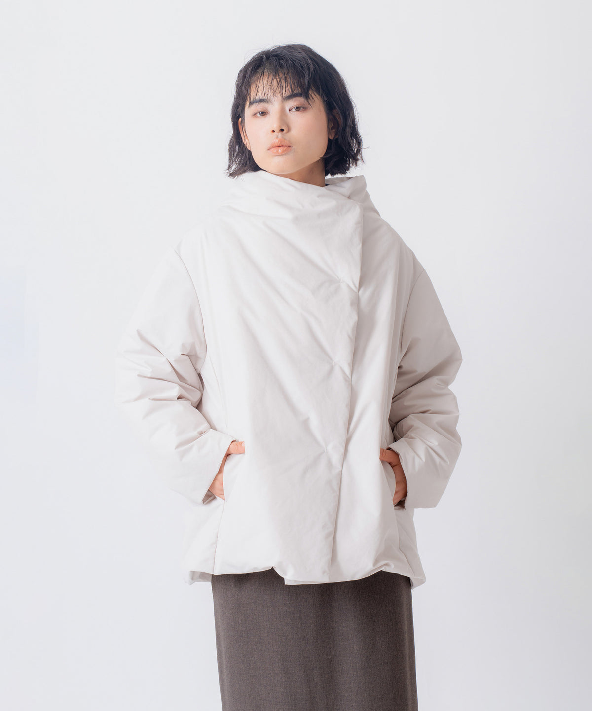 SQUARE MIDDLE DOWN COAT/FEW26WJK5465