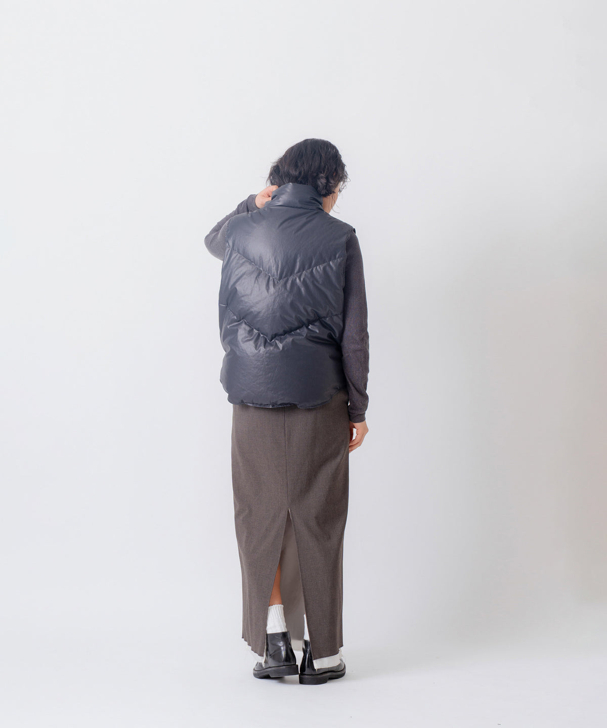 STAND COLLAR DOWN VEST/FEW26WJK5469