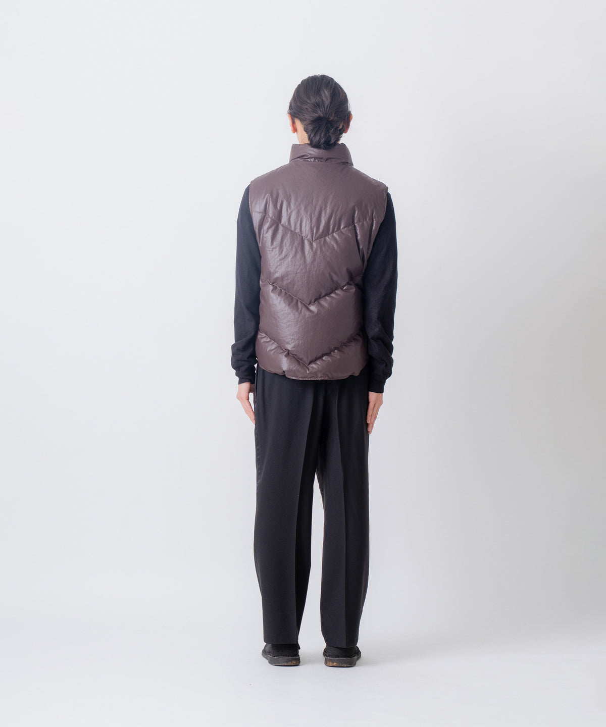 STAND COLLAR DOWN VEST/FEW26WJK5469